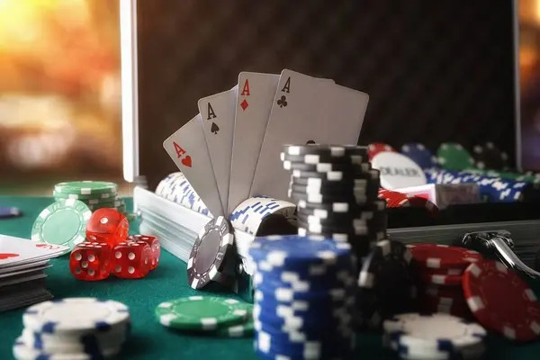 Evolution Gaming roulette table on mobile with betting layout and wheel